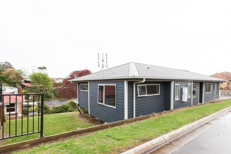 Photo of property in 58a Lorna Street, Lynmouth, New Plymouth, 4310