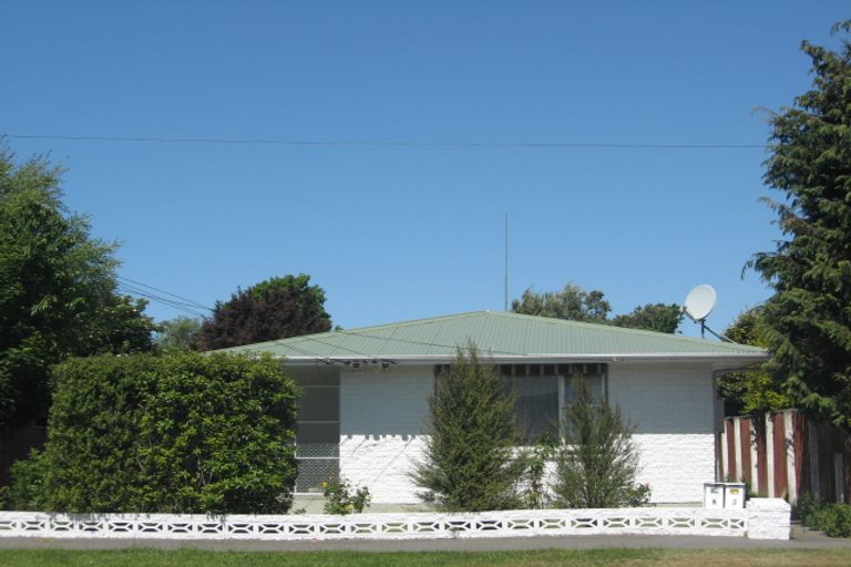 Photo of property in 24 Highsted Road, Bishopdale, Christchurch, 8053