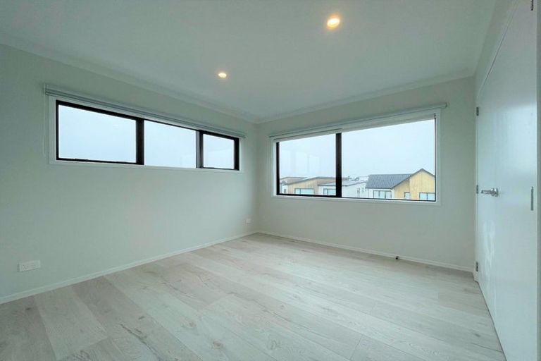 Photo of property in 1 Onekiritea Road, Hobsonville, Auckland, 0616