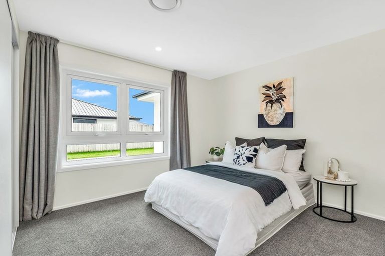 Photo of property in 19a Lewis Crescent, Rolleston, 7614