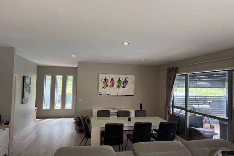 Photo of property in 317 Glenbrook Road, Kingseat, Pukekohe, 2679