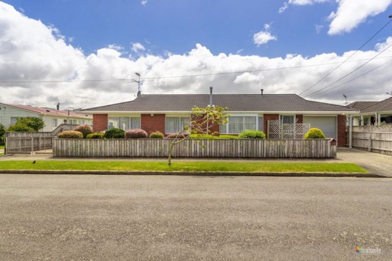 Photo of property in 51 Mchardie Street, Trentham, Upper Hutt, 5018