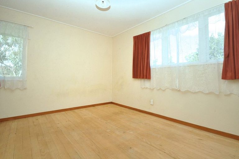 Photo of property in 1 Totara Street, Waiuku, 2123