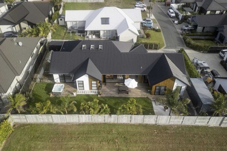 Photo of property in 8 Senecio Way, Papamoa Beach, Papamoa, 3118