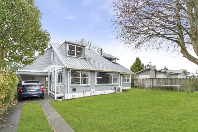 Photo of property in 18 Forth Crescent, Glenview, Hamilton, 3206