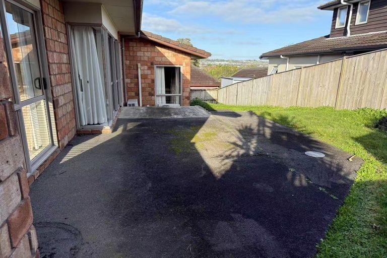 Photo of property in 13 Finbar Close, Flat Bush, Auckland, 2019