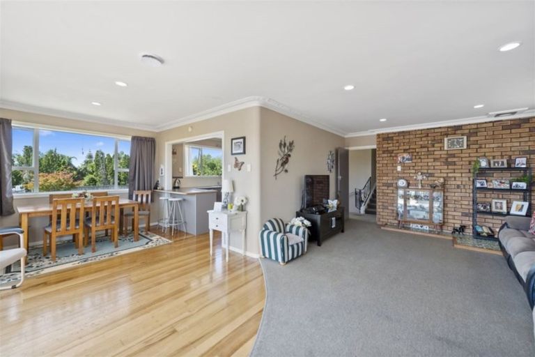 Photo of property in 6 Resthill Crescent, Glenview, Hamilton, 3206