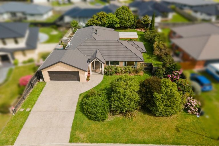 Photo of property in 21 Campion Place, Rolleston, 7614
