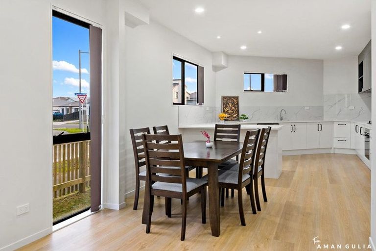 Photo of property in 72 Minhas Road, Papakura, 2110