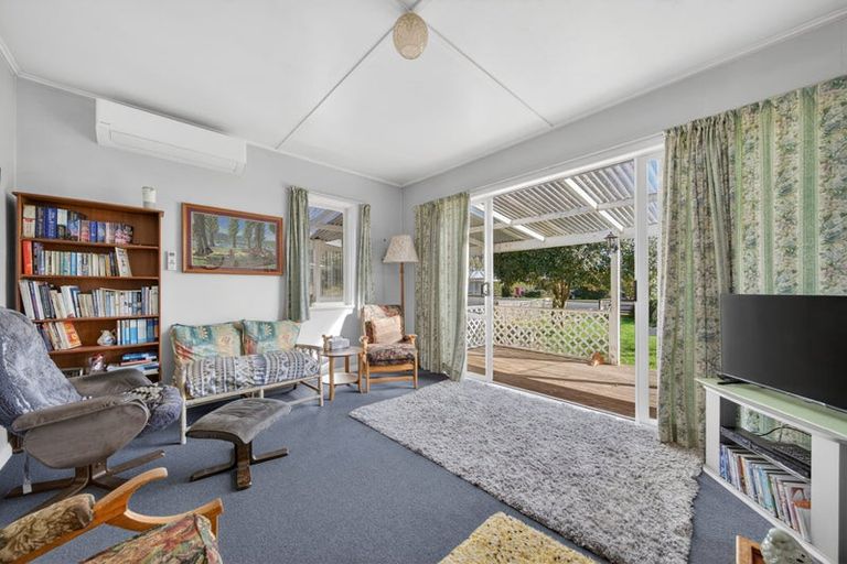 Photo of property in 21 Stanly Street, Eketahuna, 4900