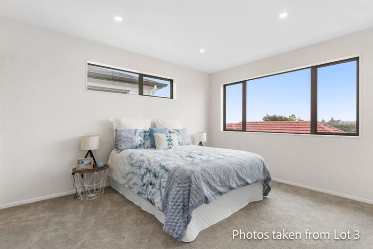 Photo of property in 1a Stottholm Road, Titirangi, Auckland, 0604