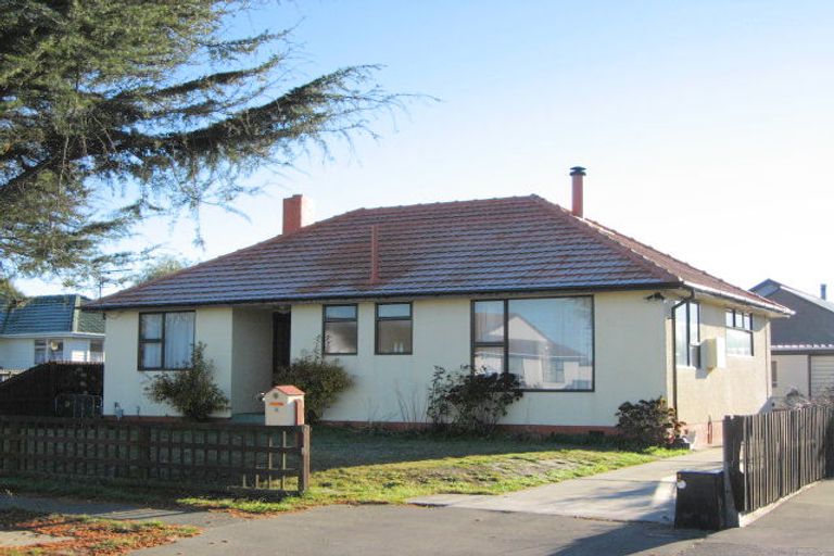 Photo of property in 6 Gregory Avenue, Islington, Christchurch, 8042