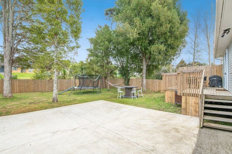 Photo of property in 73b Awaroa Road, Helensville, 0800