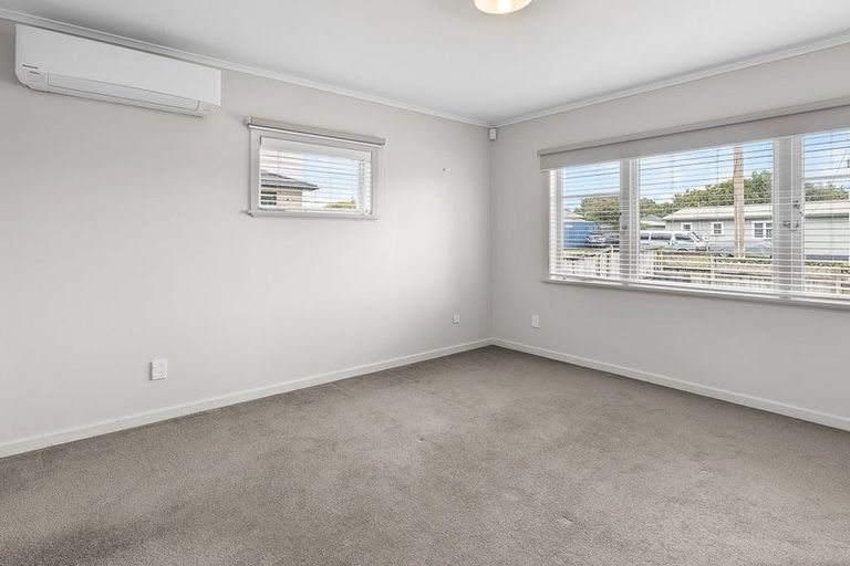 Photo of property in 112 Princes Street, Pukekohe, 2120