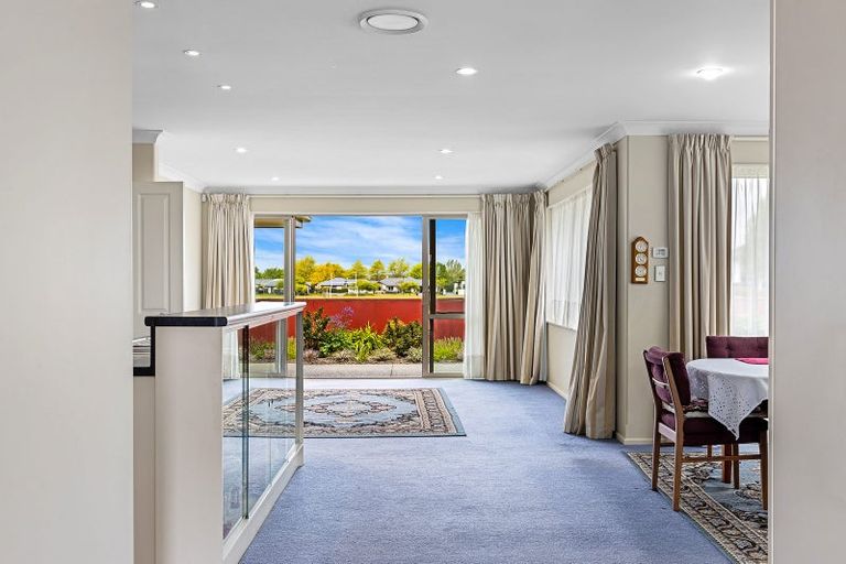 Photo of property in 54 Huntingdon Drive, Rangiora, 7400