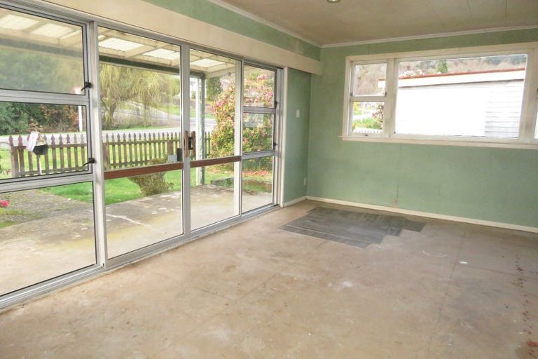 Photo of property in 11 Herald Street, Reefton, 7830