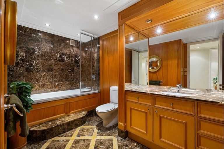 Photo of property in 166u4 Oriental Parade, Oriental Bay, Wellington, 6011