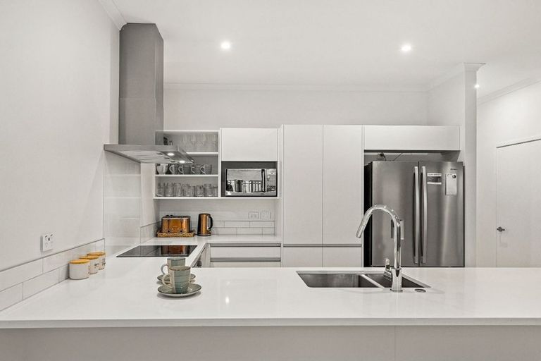 Photo of property in 1/42 Nugget Avenue, Hobsonville, Auckland, 0616