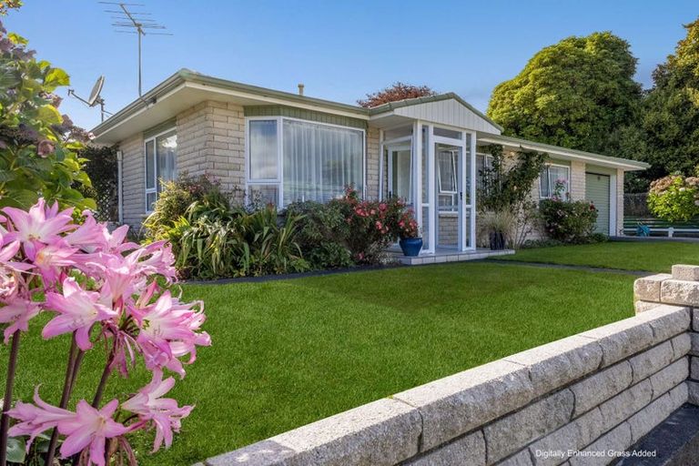 Photo of property in 30 Orlando Street, Stratford, 4332