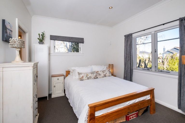 Photo of property in 5 Moeller Street, Taradale, Napier, 4112