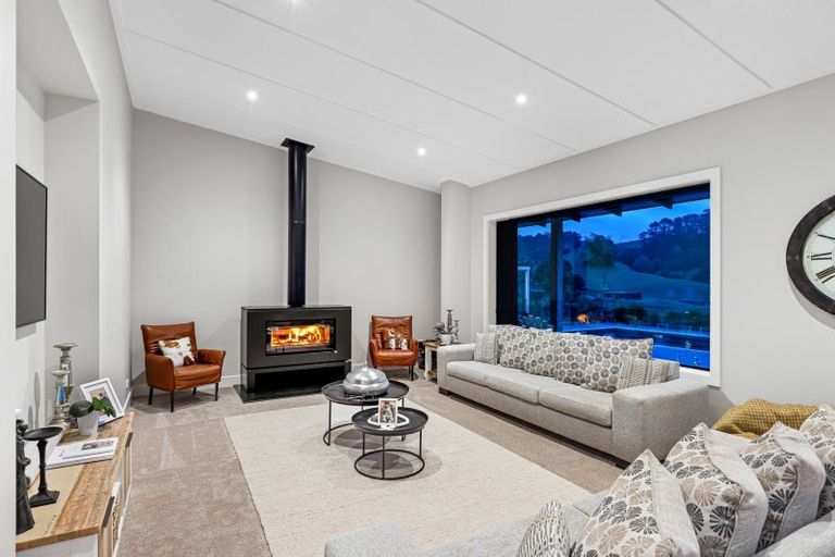 Photo of property in 331 Pukapuka Road, Pohuehue, Warkworth, 0983