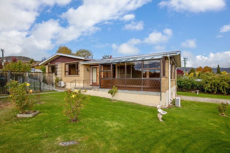 Photo of property in 17 Fox Street, Alexandra, 9320