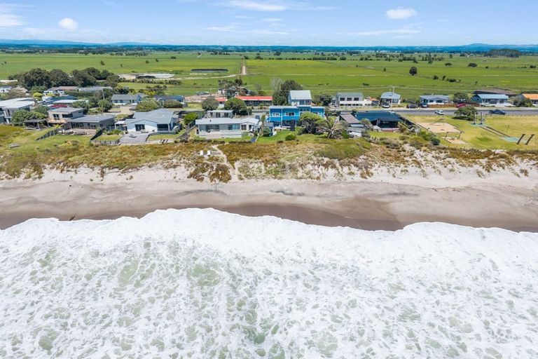 Photo of property in 1/130 Pukehina Parade, Pukehina, 3189