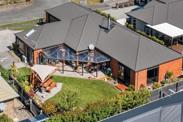 Photo of property in 6 Astor Place, Halswell, Christchurch, 8025