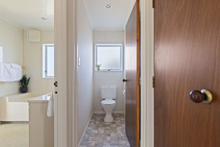 Photo of property in 1/13 Chatswood Grove, Fitzroy, New Plymouth, 4312