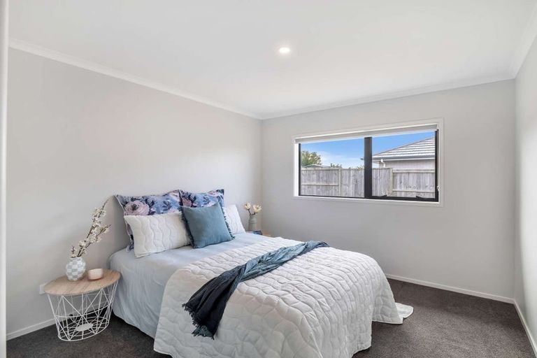 Photo of property in 13 Olney Court, One Tree Point, 0118