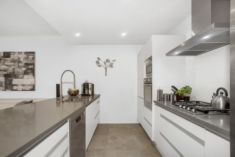 Photo of property in 22 Chaffinch Road, Hobsonville, Auckland, 0616