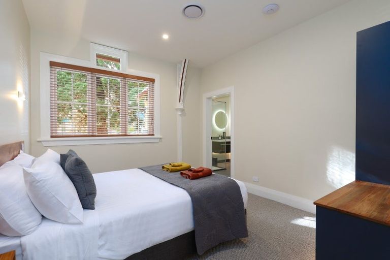 Photo of property in 319 Hardy Street, Nelson, 7010