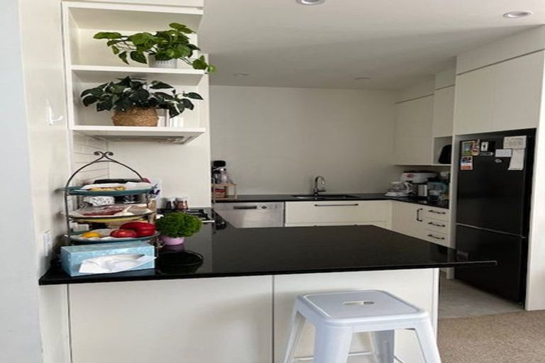 Photo of property in 6 Glide Lane, Whitby, Porirua, 5024