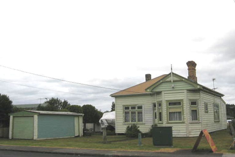 Photo of property in 205 Birkdale Road, Birkdale, Auckland, 0626