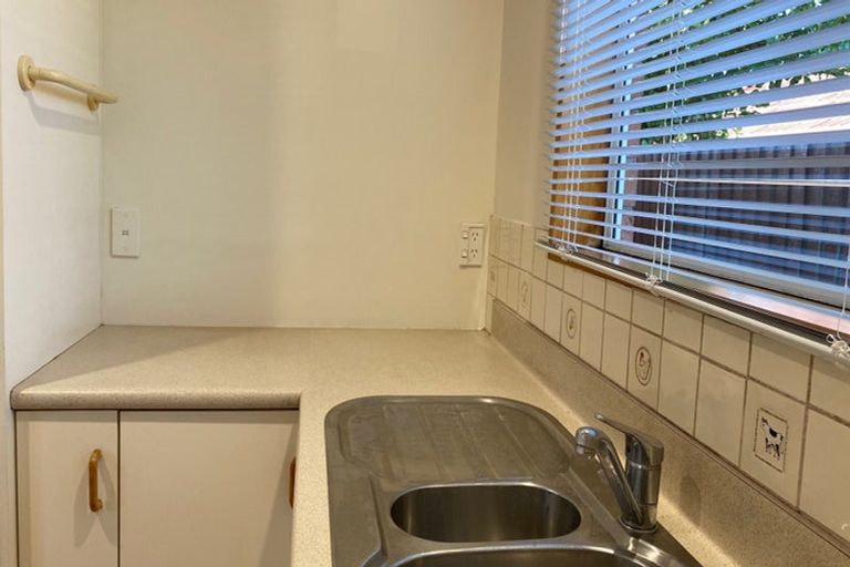 Photo of property in 3/43 Peverel Street, Riccarton, Christchurch, 8041