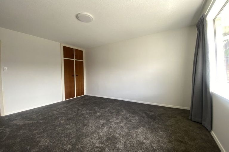 Photo of property in 2/12 Peer Street, Upper Riccarton, Christchurch, 8041