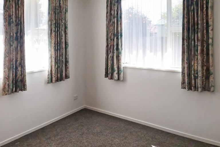 Photo of property in 17 Fairfield Avenue, Addington, Christchurch, 8024