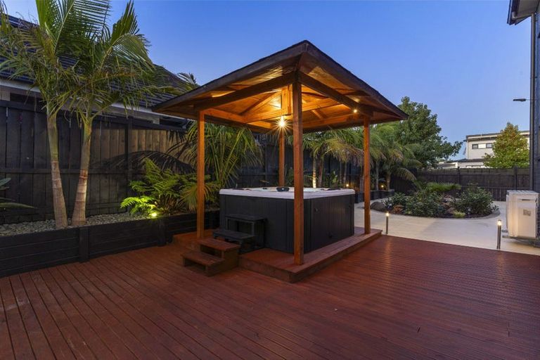 Photo of property in 19 Kabardin Street, Karaka, Papakura, 2113