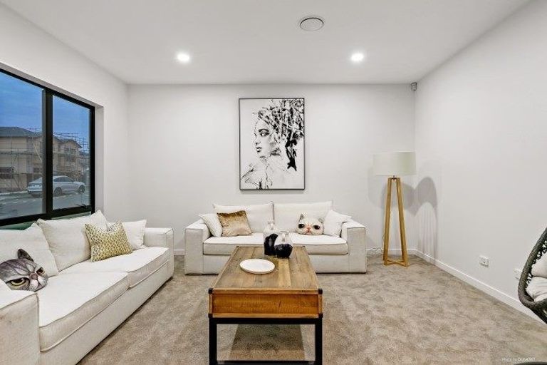 Photo of property in 36 Hikuawa Road, Flat Bush, Auckland, 2019