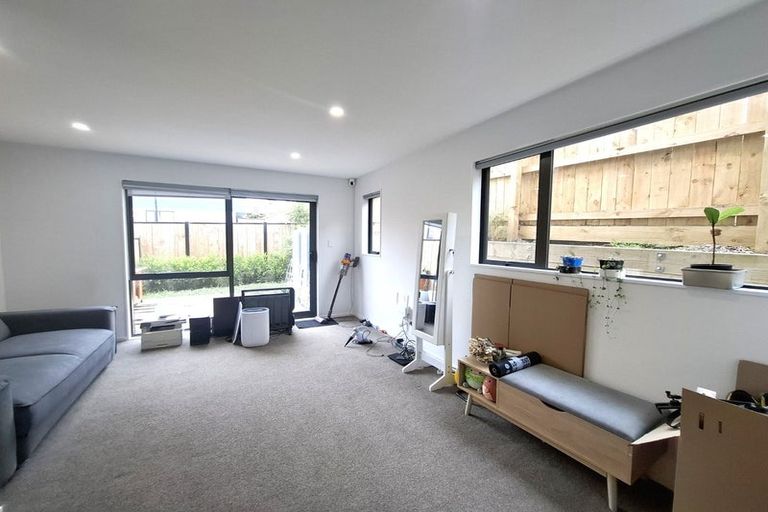 Photo of property in 34 Raupeti Lane, Henderson, 0612