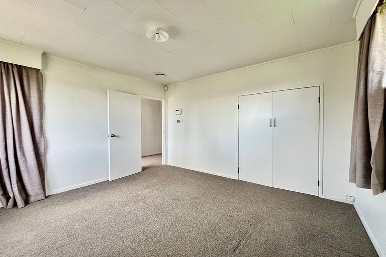 Photo of property in 69 Wordsworth Road, Manurewa, Auckland, 2102