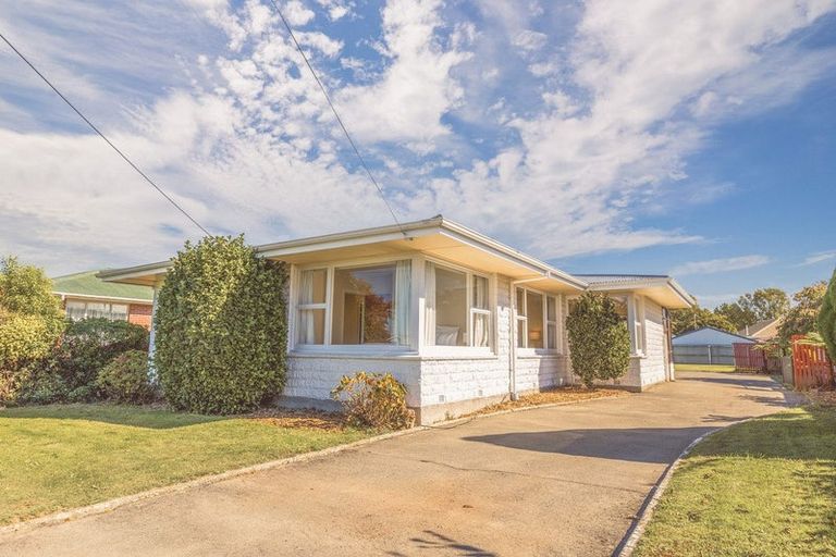 Photo of property in 146 Springs Road, Hornby, Christchurch, 8042