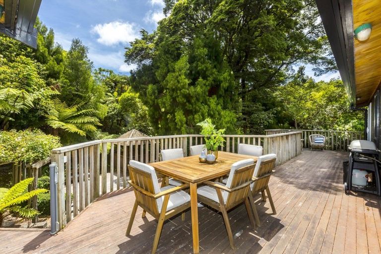 Photo of property in 35 Chatsworth Road, Silverstream, Upper Hutt, 5019