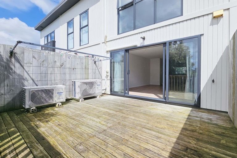 Photo of property in 20 Tautaiao Lane, Opaheke, Papakura, 2113