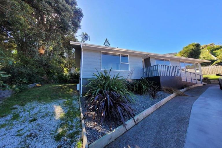 Photo of property in 5c Tahurangi Place, Spotswood, New Plymouth, 4310