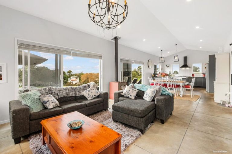 Photo of property in 12 Allan Road, Awhitu, Waiuku, 2684