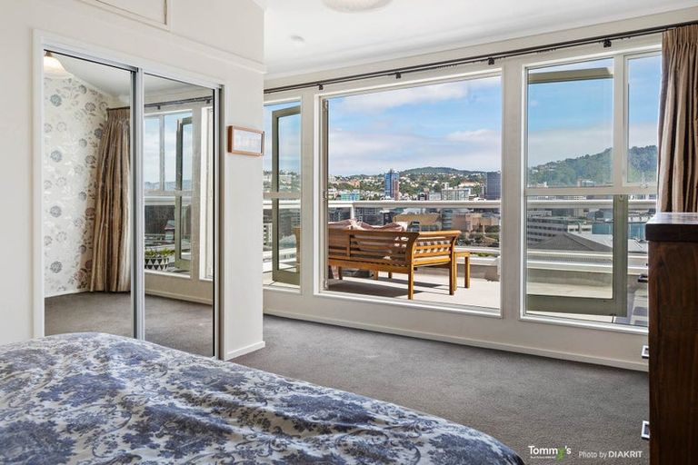 Photo of property in Mcfarlane Mews, 2u2 Mcfarlane Street, Mount Victoria, Wellington, 6011