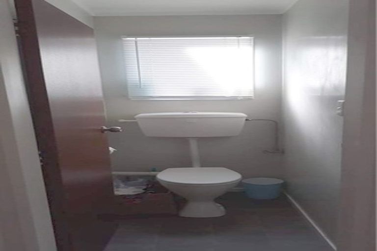 Photo of property in 35a Chorley Grove, Churton Park, Wellington, 6037