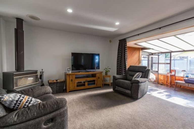 Photo of property in 13 Parker Street, Hornby, Christchurch, 8042