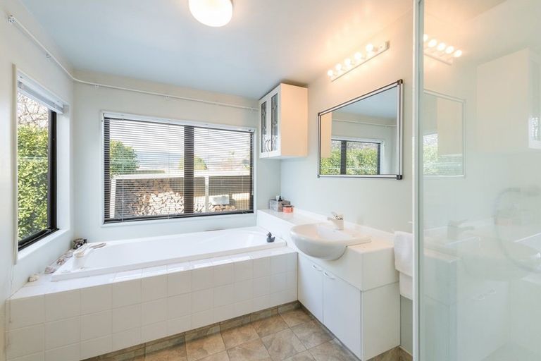 Photo of property in 15 Martin Street, Monaco, Nelson, 7011